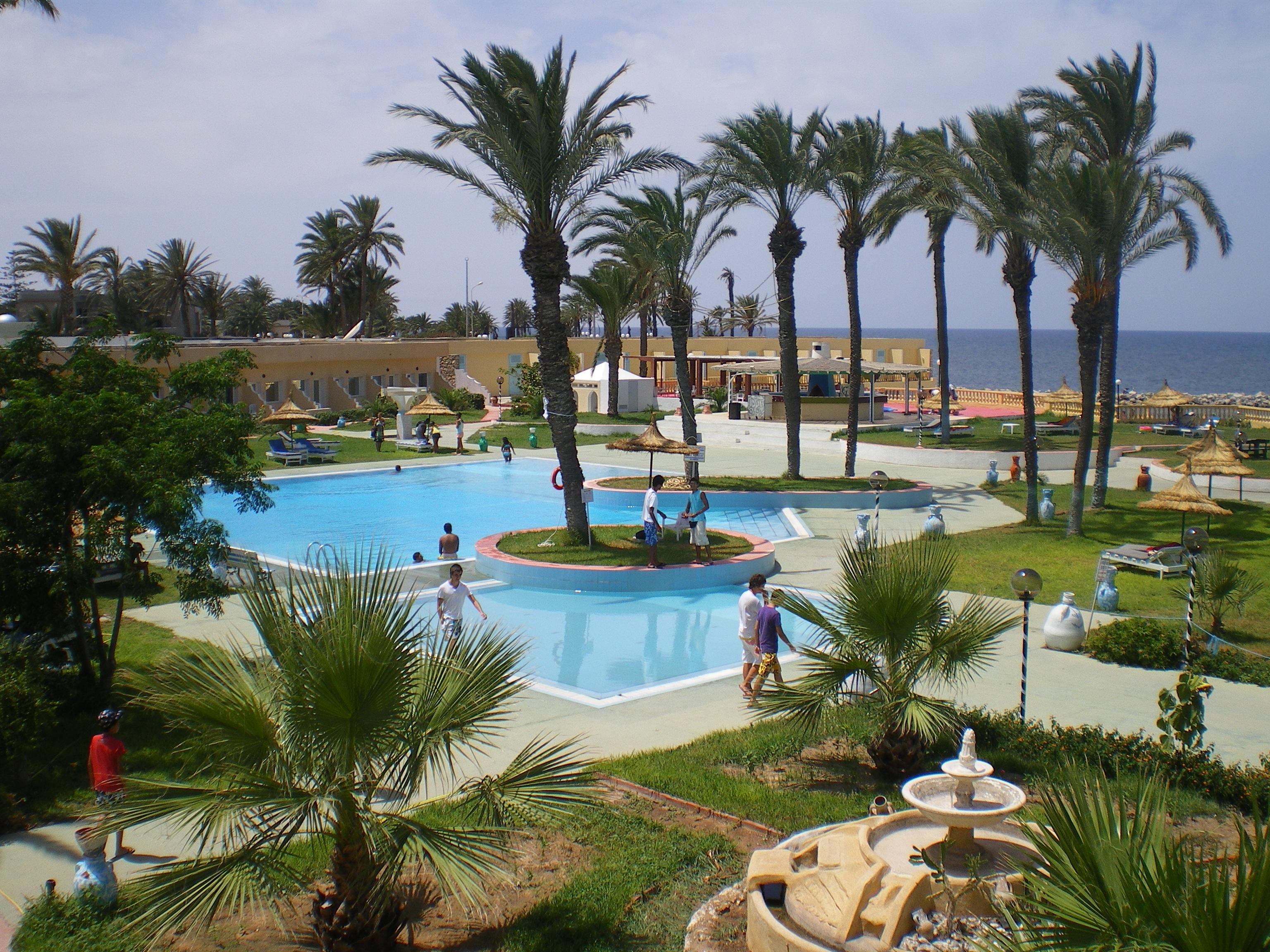 Hotel Les Palmiers Monastir Exteriör bild