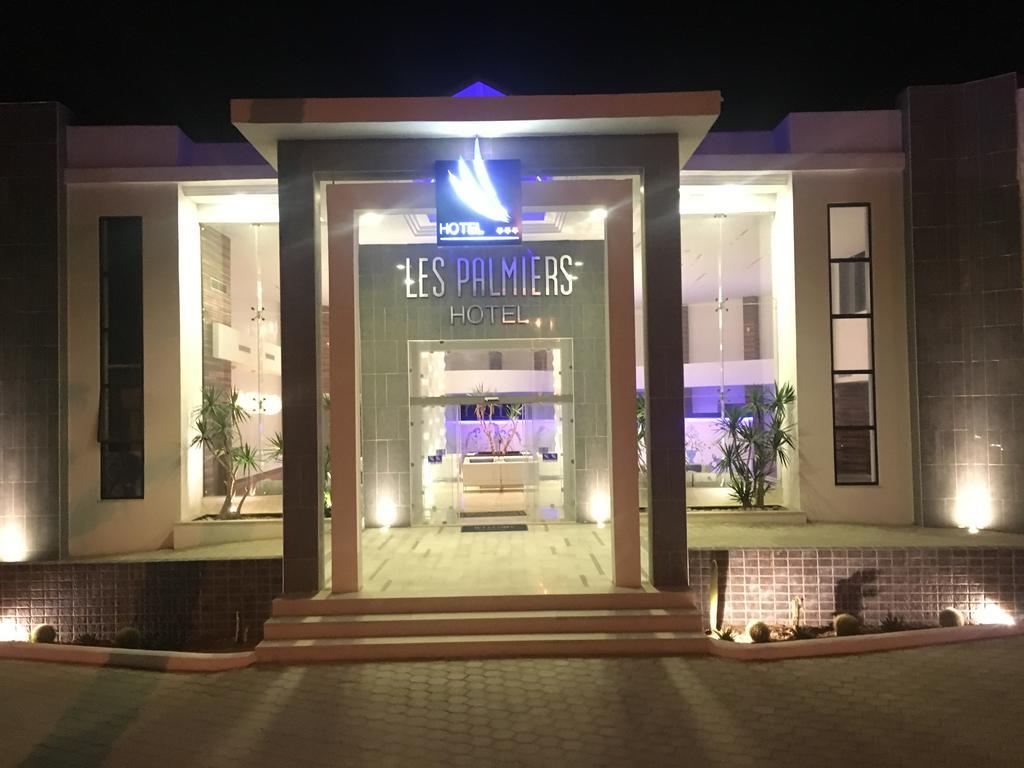 Hotel Les Palmiers Monastir Exteriör bild