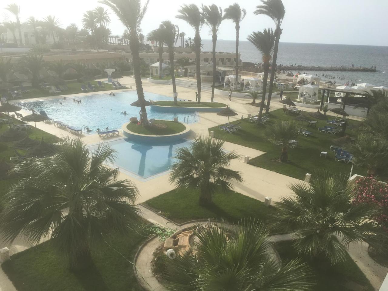 Hotel Les Palmiers Monastir Exteriör bild